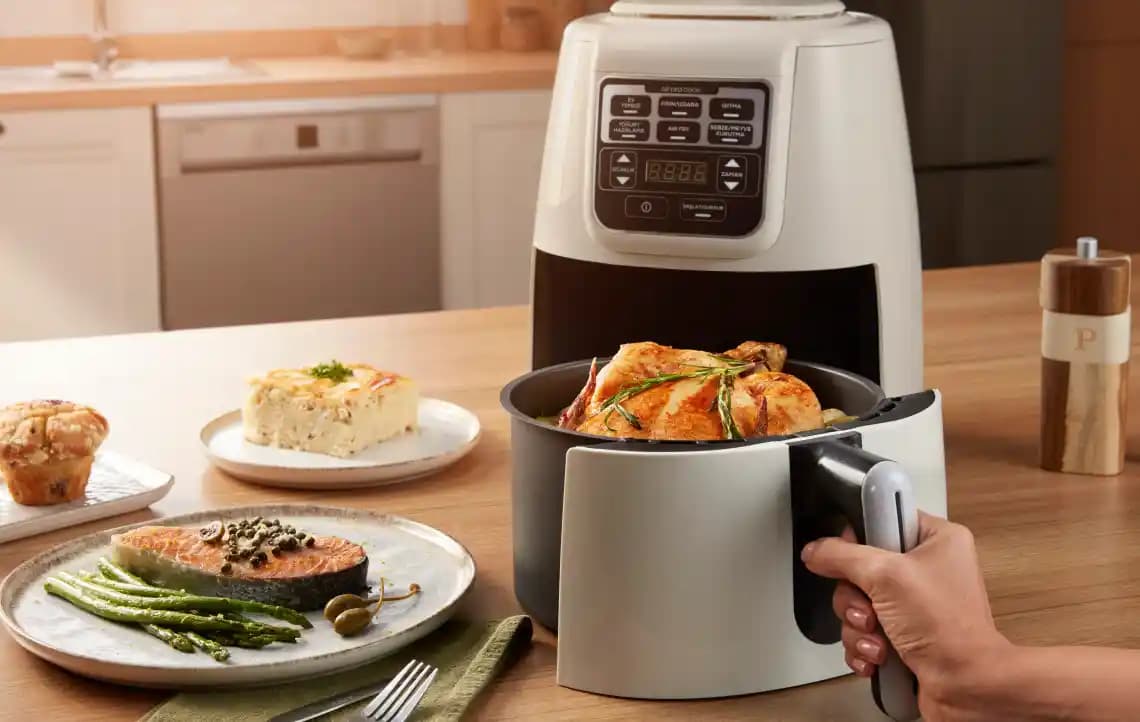 Air Fryer Teknolojisi: Sağlıklı Pişirme, Kullanıcı Deneyimleri ve Modellerin Karşılaştırması