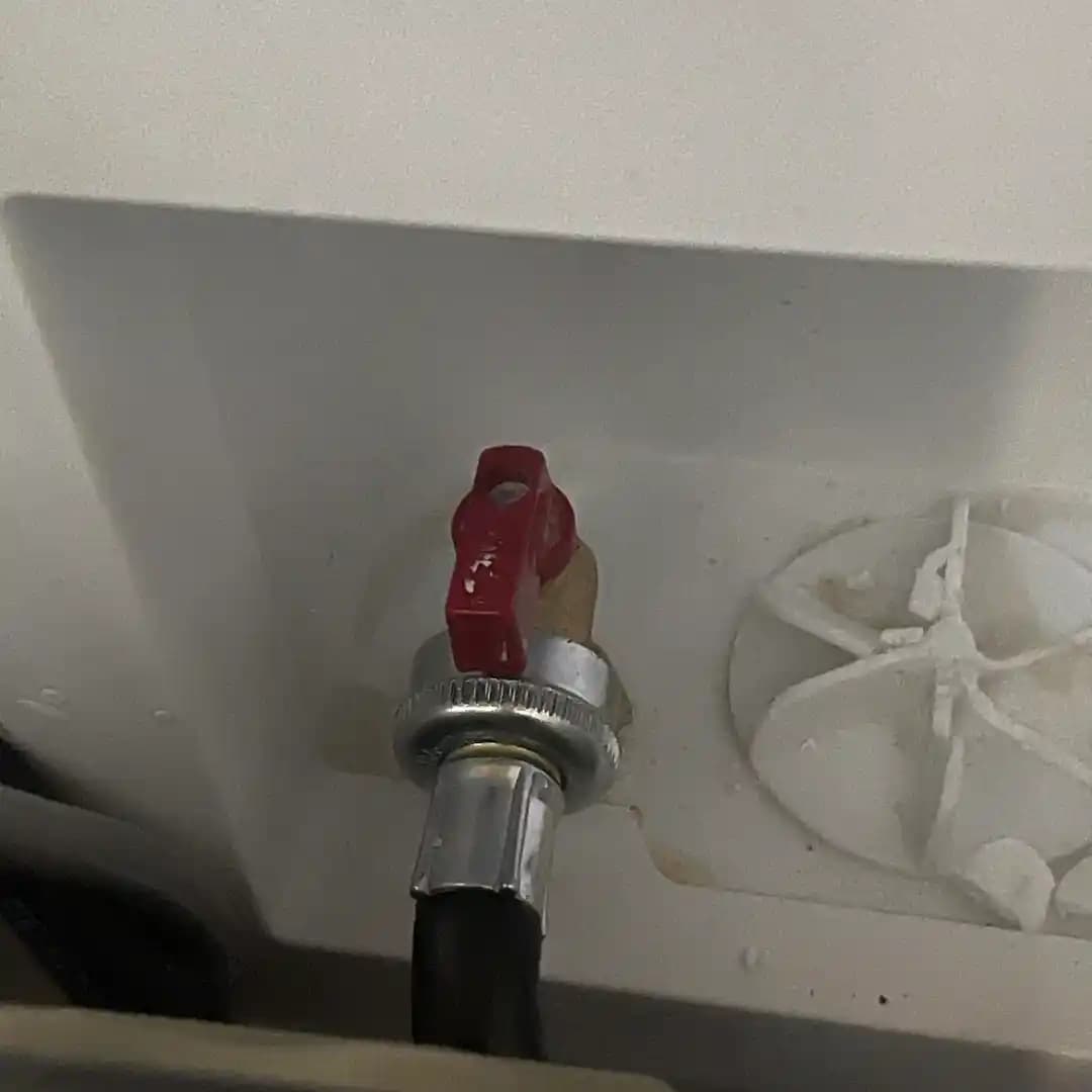 Çamaşır Makinesi Tahliye Borusu Olmayan Evlerde Doğru Tespit ve Çözüm Yöntemleri