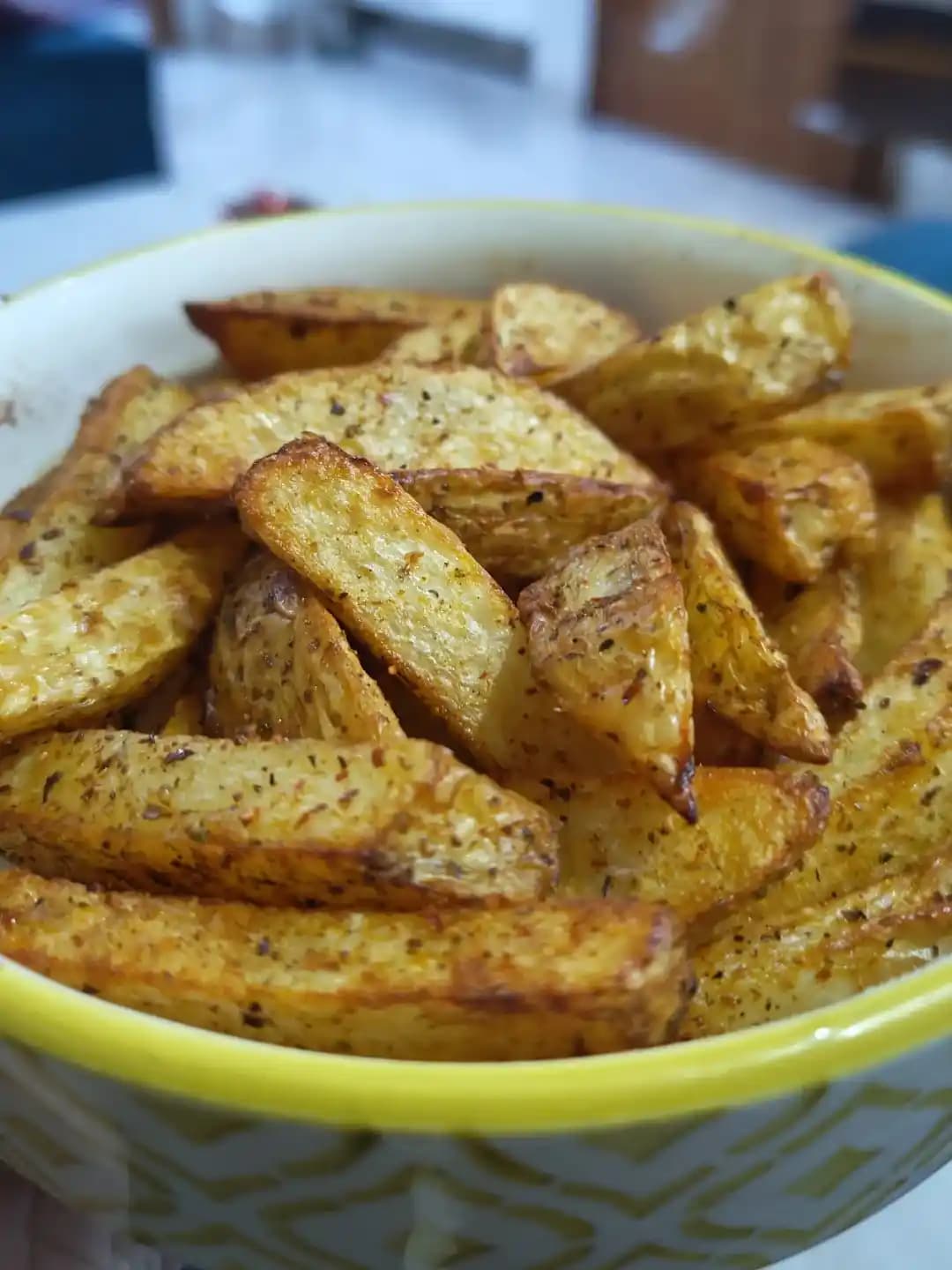 Hava Fritözünde Hızlı ve Sağlıklı Patates Dilimleri Tarifi ve Pişirme İpuçları