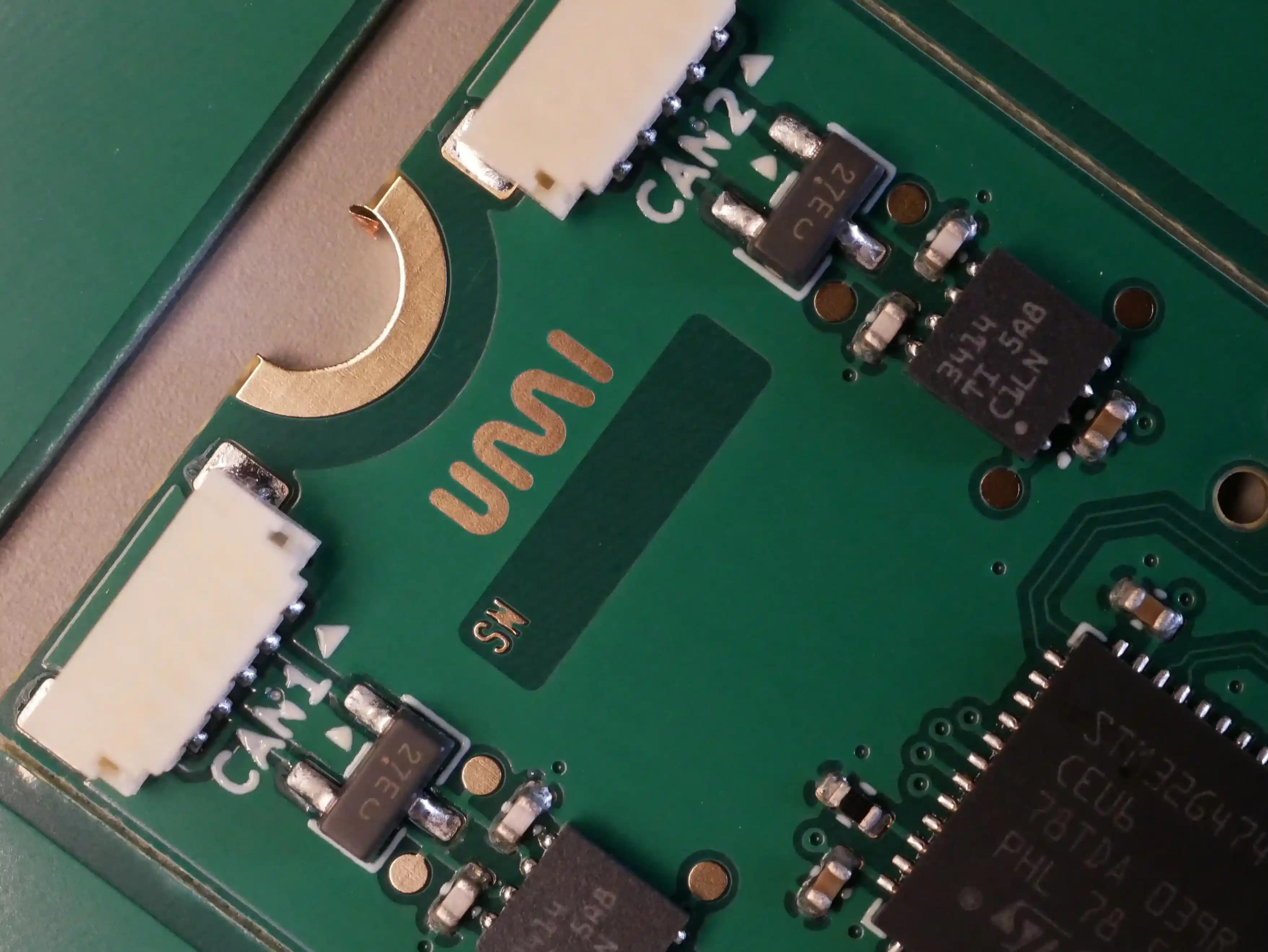 PCB Tasarımında Açık Altın Kaplama ve Exposed Copper Kullanımının Teknik ve Estetik Yönleri