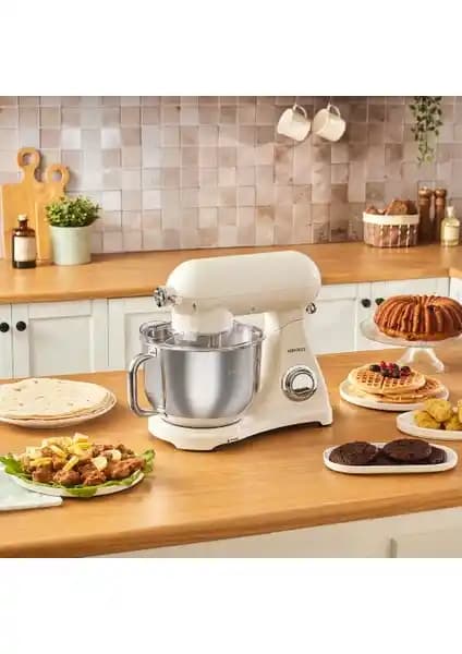 Karaca Powercast Chef Döküm Stand Mikser: Güçlü motor, geniş kapasiteli mutfak cihazı