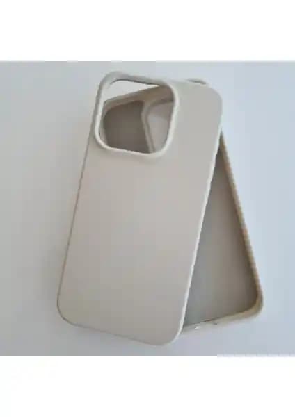 iPhone 15 Pro Max için Kadife Silikon Kılıfı: Şık ve Koruyucu Tasarım Özellikleri