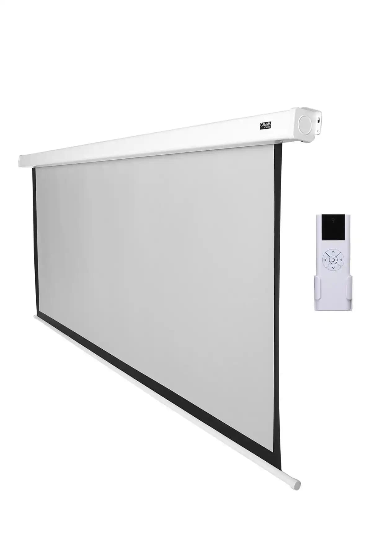 Gamma Ekranlar 240x200 Motorlu ve Storlu Projeksiyon Perdesi Karşılaştırması