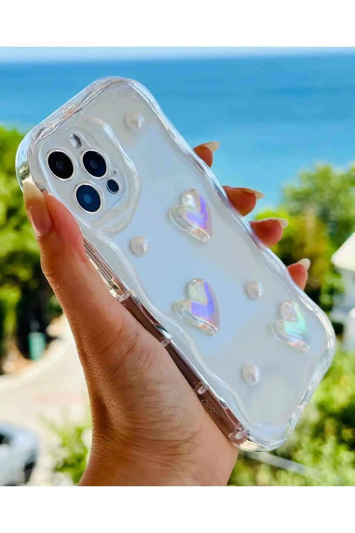 iPhone 12 ve 12 Pro İçin En İyi Kılıf Karşılaştırması: Go Aksesuar ve KVK PRİVACY