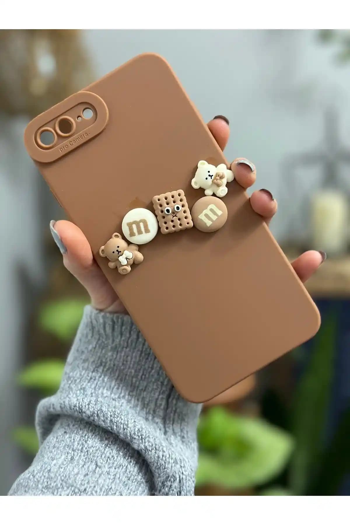 iPhone 7 Plus ve 8 Plus İçin En İyi Kılıf Seçenekleri ve Karşılaştırması