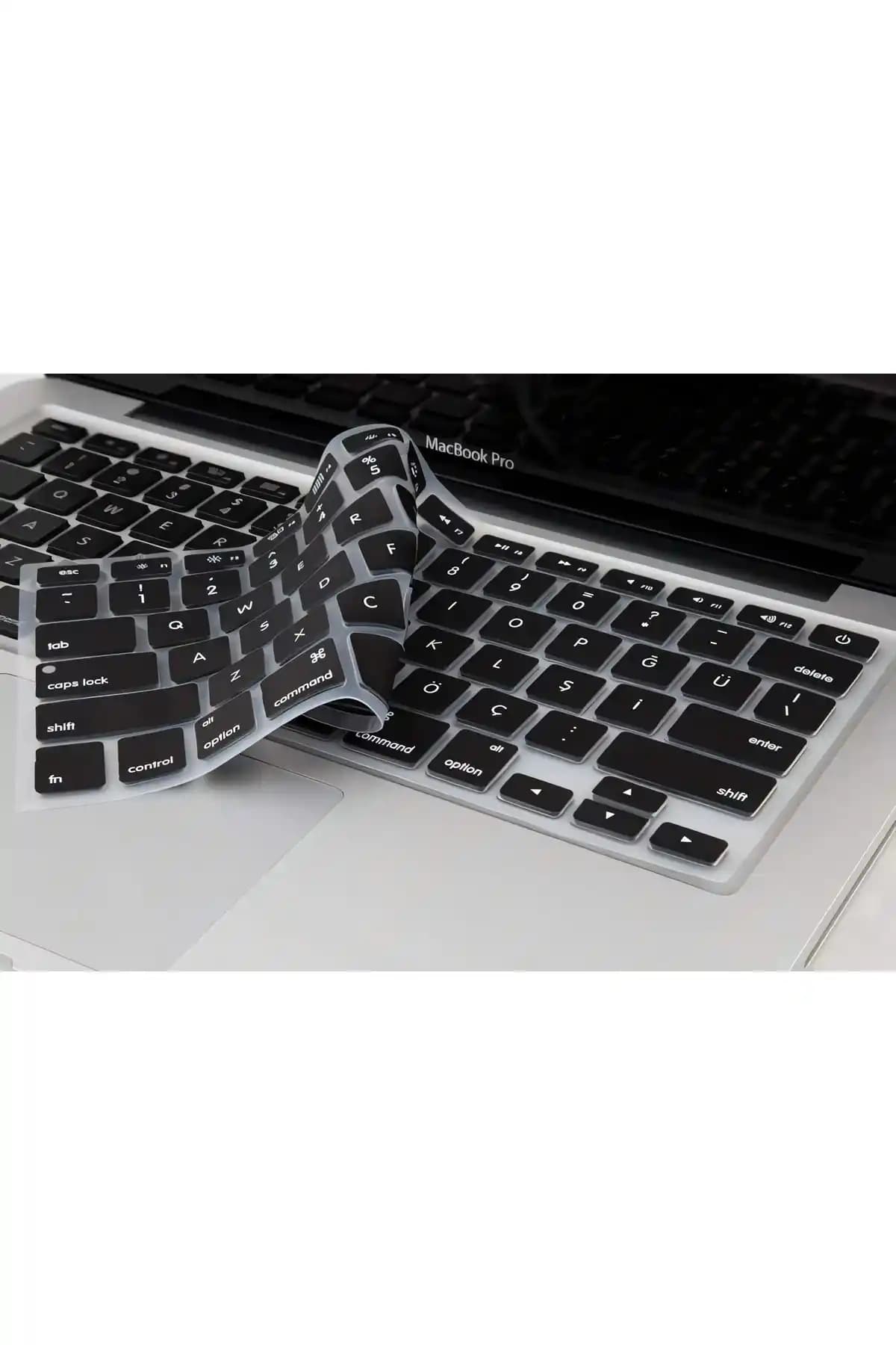 Macbook Air 2022 İçin Klavye Koruyucu Karşılaştırması: Fibaks ve TEKNETSTORE Ürünleri