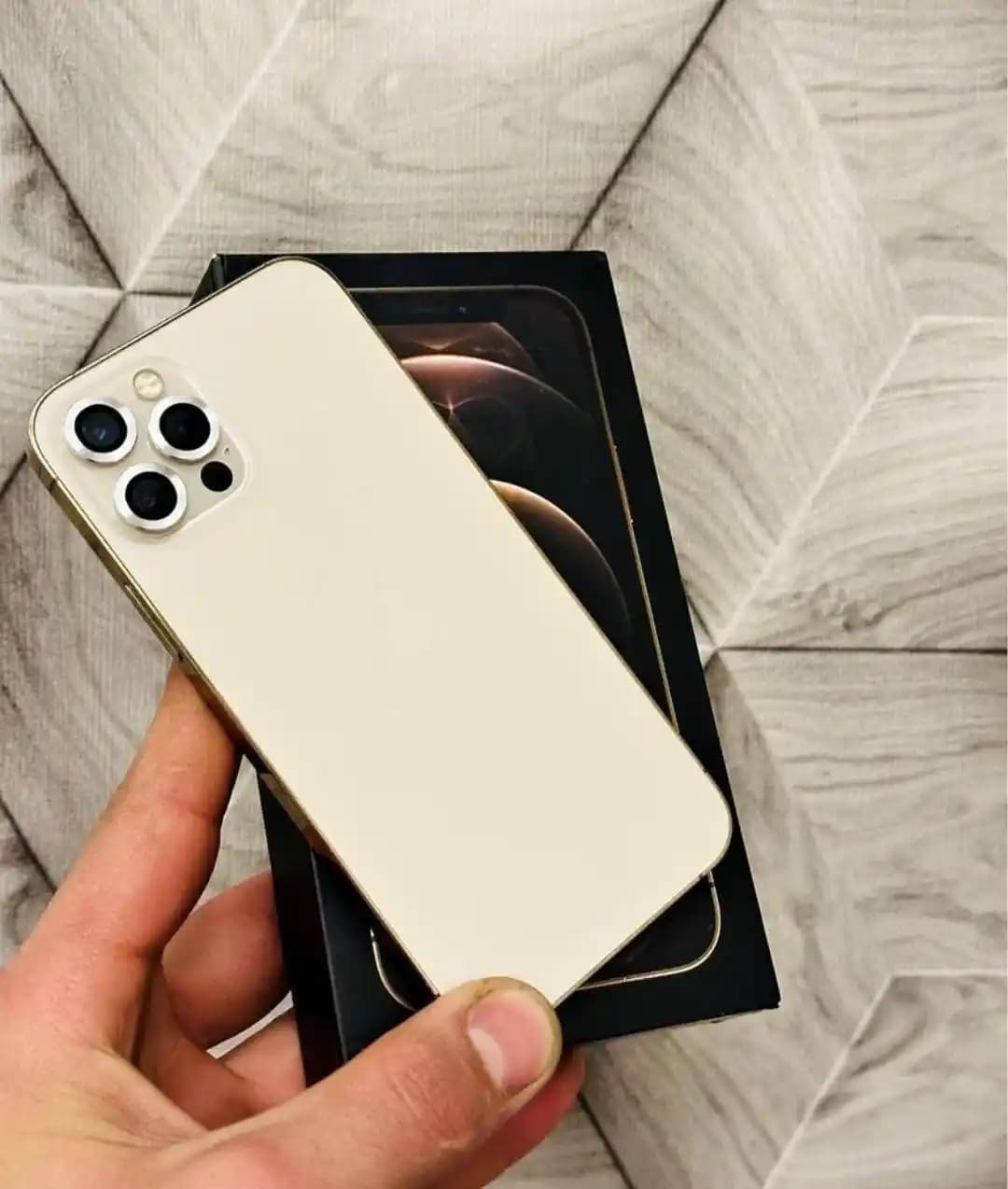 Gold Akıllı Telefonlar: Piyasa Durumu ve Özellikler Üzerine Güncel Bir Analiz