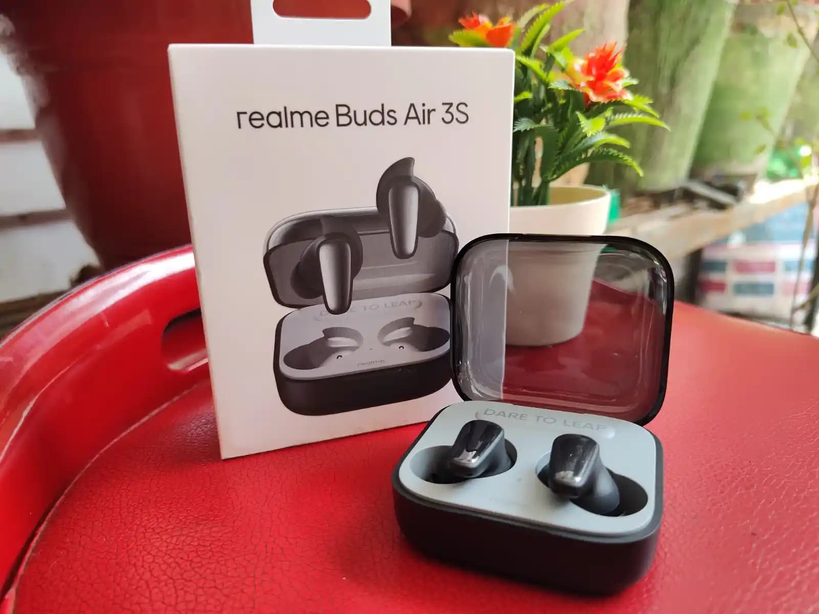 Realme Buds Air 3S Kablosuz Kulaklık İncelemesi Yüksek Ses ve Uzun Pil Süresiyle Öne Çıkıyor
