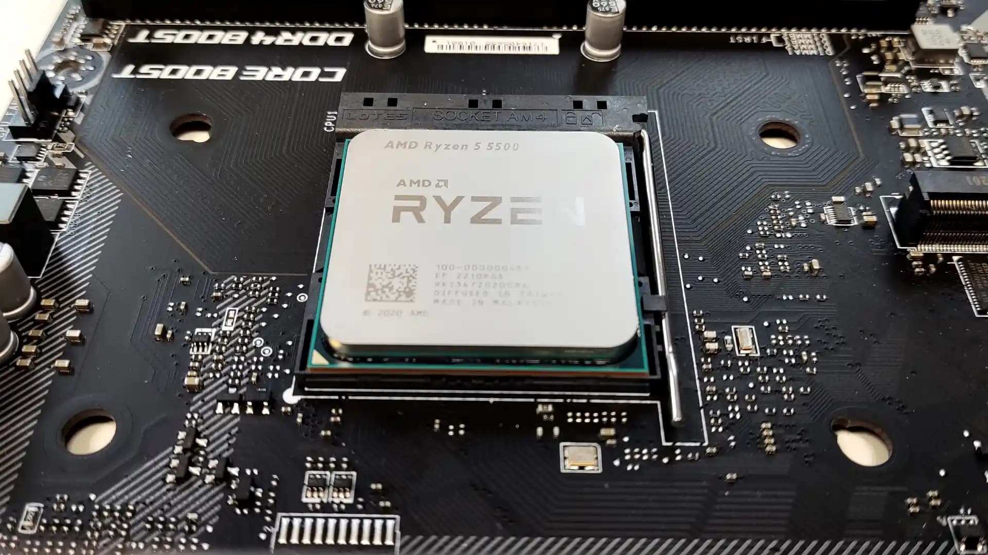 Ryzen 5 5500U İşlemcisi: Günümüz Dizüstü Bilgisayarlarının Gücü ve Kullanım Alanları