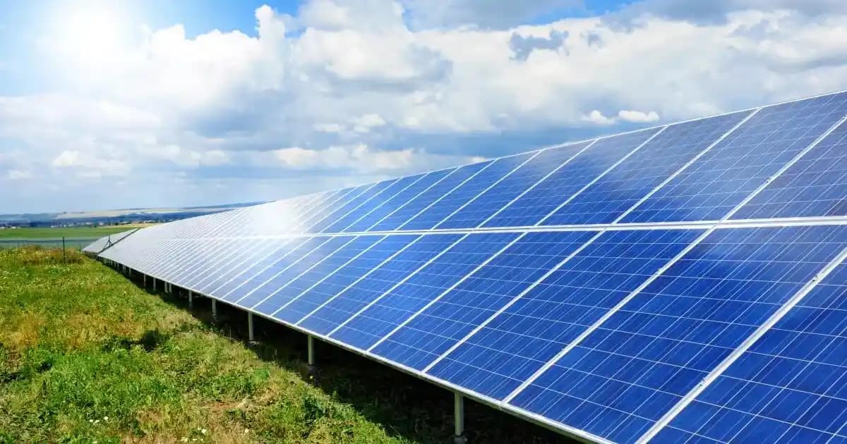 Ayarlanabilir Perovskit Malzemeleri: Güneş Enerjisi ve Lazer Teknolojilerinde Düşük Maliyetli Çözümler