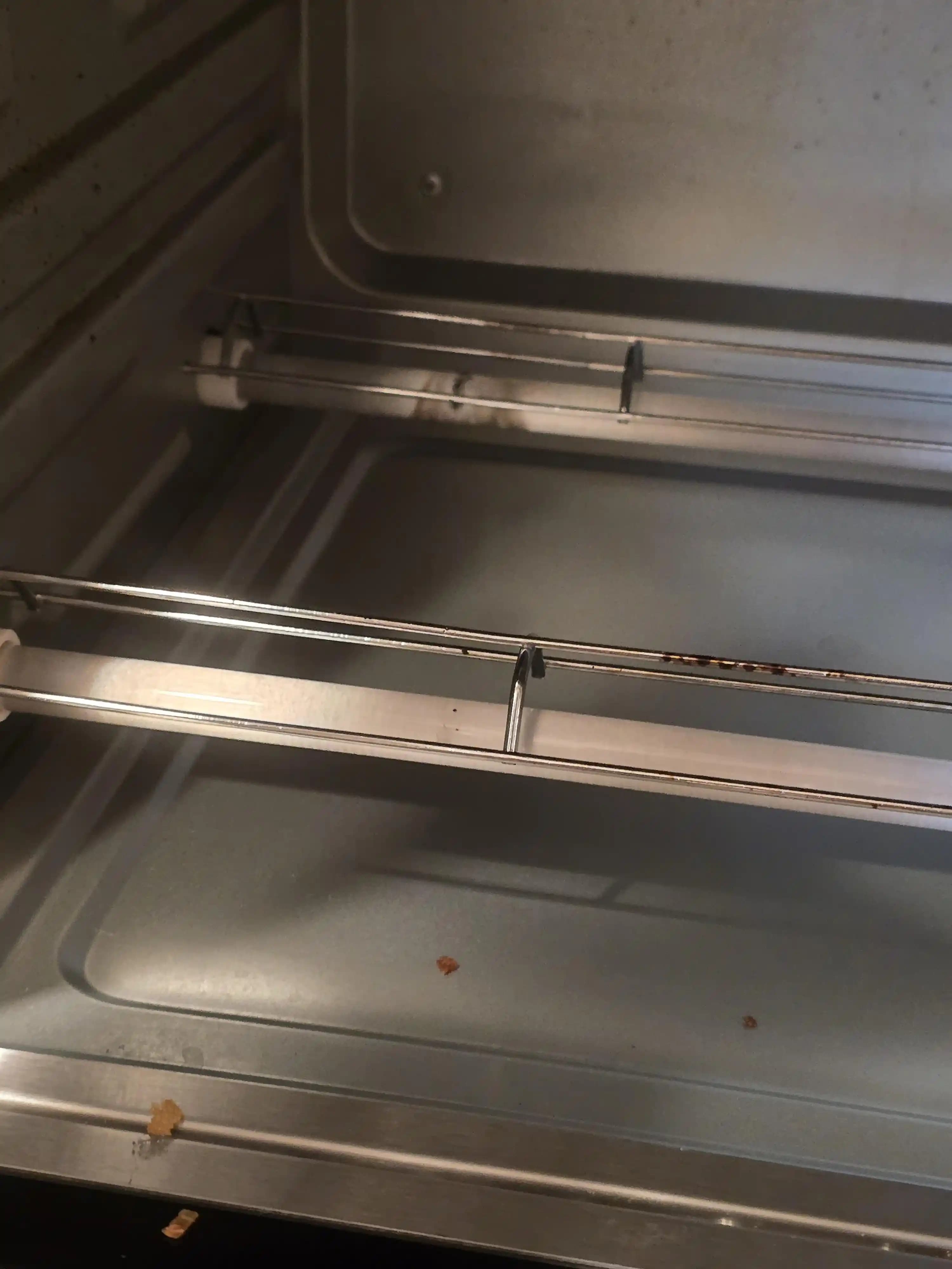 Gourmia Air Fryer'da Yangın Riski ve Temizlikle Güvenlik Önlemleri