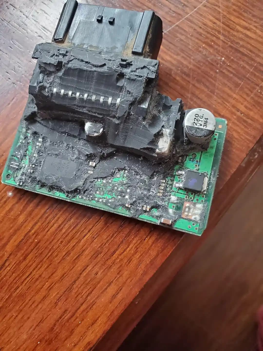 Kirli Bisiklet ECU Onarımı: Elektronik Arızaların Tespiti ve Çözüm Yöntemleri