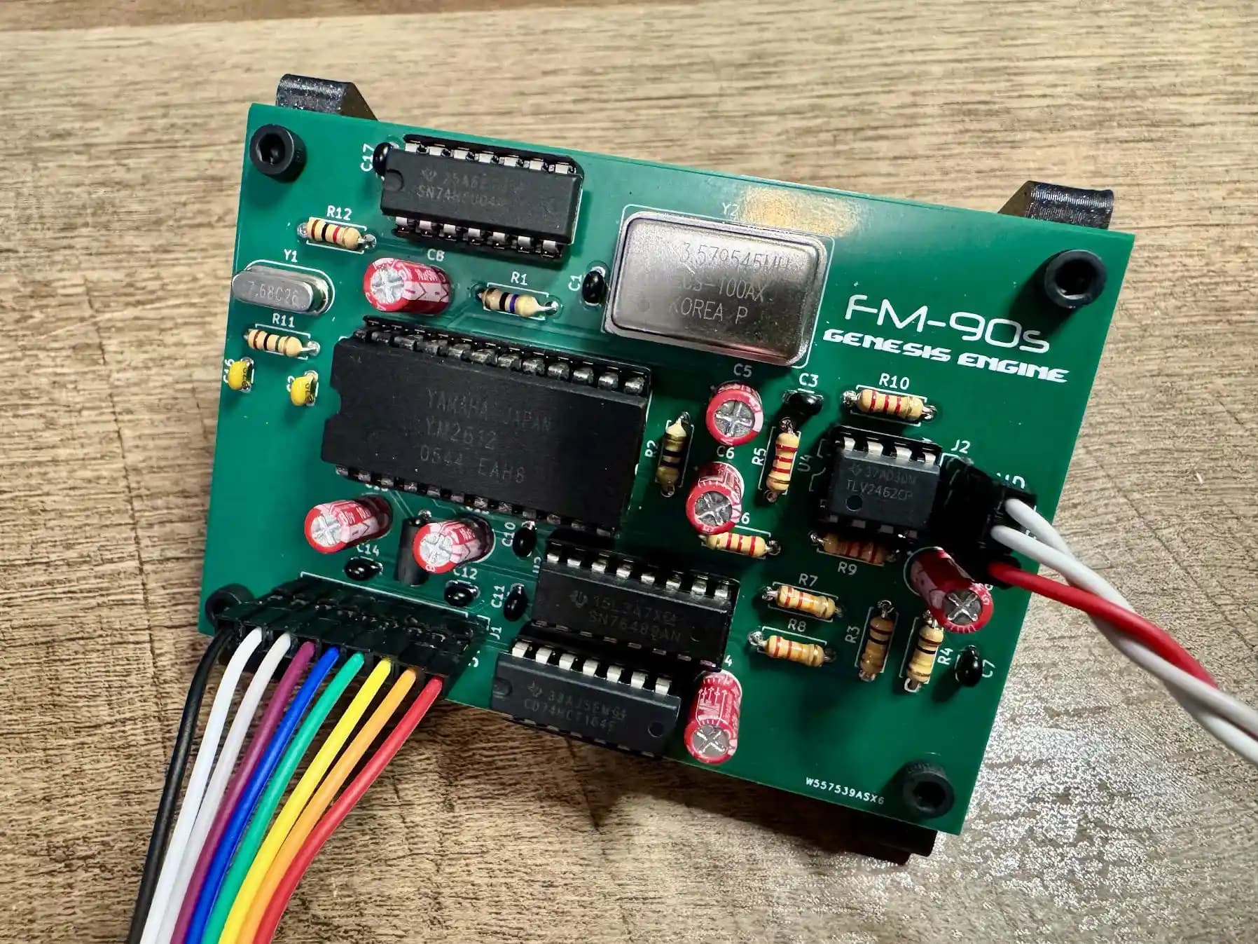 Sega Genesis/Mega Drive Ses Çipleriyle Stereo Müzik Çalabilen PCB Tasarımı ve Mikrodenetleyici Entegrasyonu