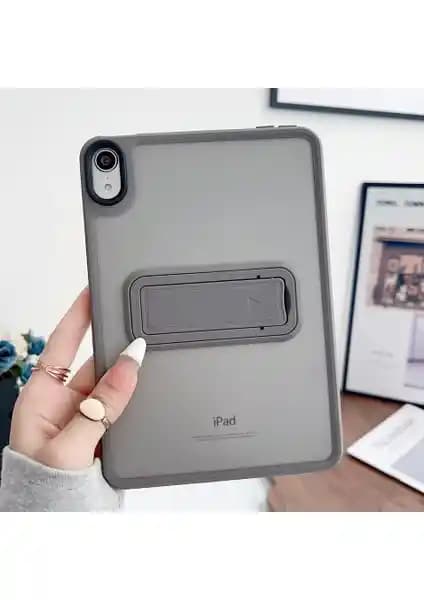 Apple iPad 11. Nesil (A16) için yüksek koruma ve şıklık sunan özel tasarım kılıfı
