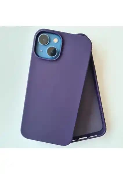 iPhone 13 ve iPhone 15 İçin Kadife Esnek Silikon Kılıf Karşılaştırması
