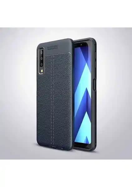 Samsung Galaxy A7 2018 için deri görünümlü silikon kılıf şık ve dayanıklı koruma sağlar