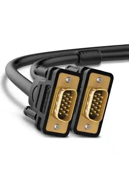 Ugreen 15 Pin VGA to VGA Görüntü Aktarma Kablosu: Yüksek Çözünürlük ve Güvenilir Bağlantı