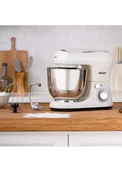 Emsan Bella Gusto Stand Mikser: Yüksek Performanslı ve Estetik Mutfak Aleti