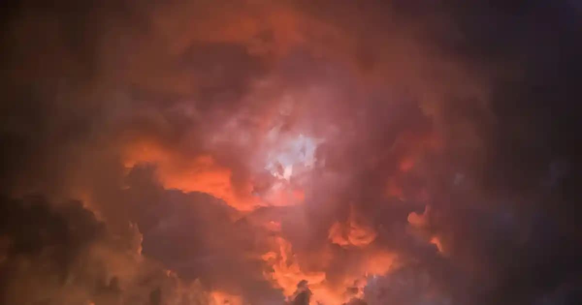 Anker Nebula Cosmos Laser 4K Projektörü ile Evde Sinema Deneyimini Yükseltin