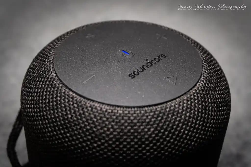 Anker Soundcore Motion Q: Yüksek Kaliteli 360 Derece Sesli Su Geçirmez Taşınabilir Bluetooth Hoparlör