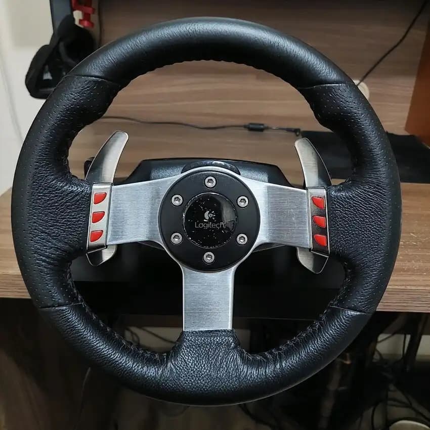 Bilgisayar Direksiyon Setleri: Yarış Oyunlarında Gerçekçi Deneyim İçin Temel Bilgiler