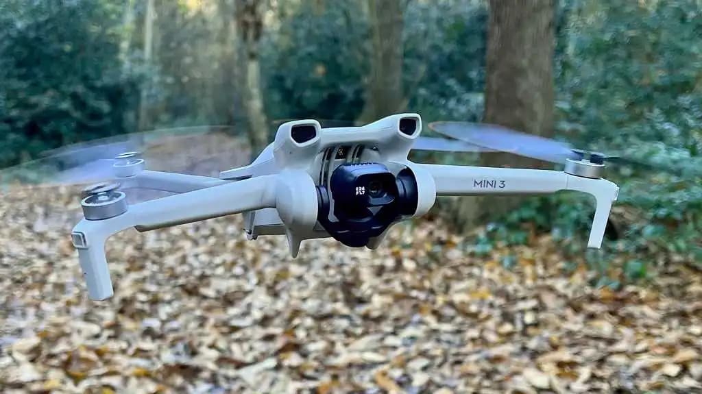 DJI Mini 3: Kompakt ve Güçlü Özelliklere Sahip Yüksek Performanslı Drone