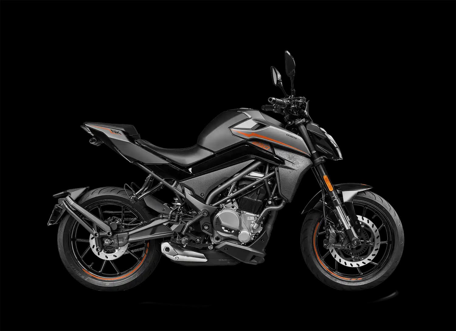 CFMOTO 250NK Siyah: Şehir Kullanımı İçin Modern Güçlü Motosiklet Özellikleri