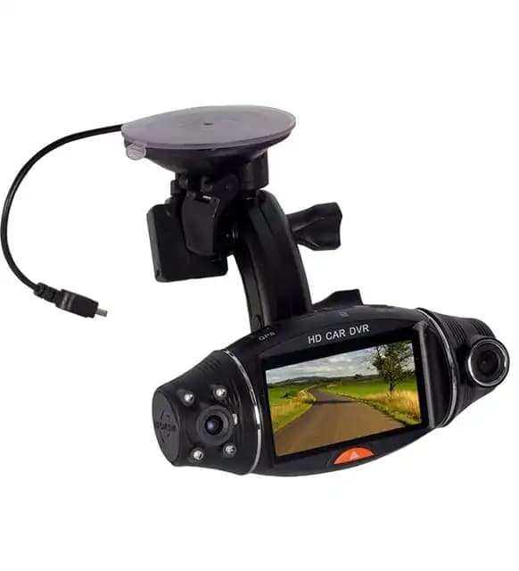 Elektronik Dünyasında Oto Kameralar: Güvenlik ve Konforun Anahtarı