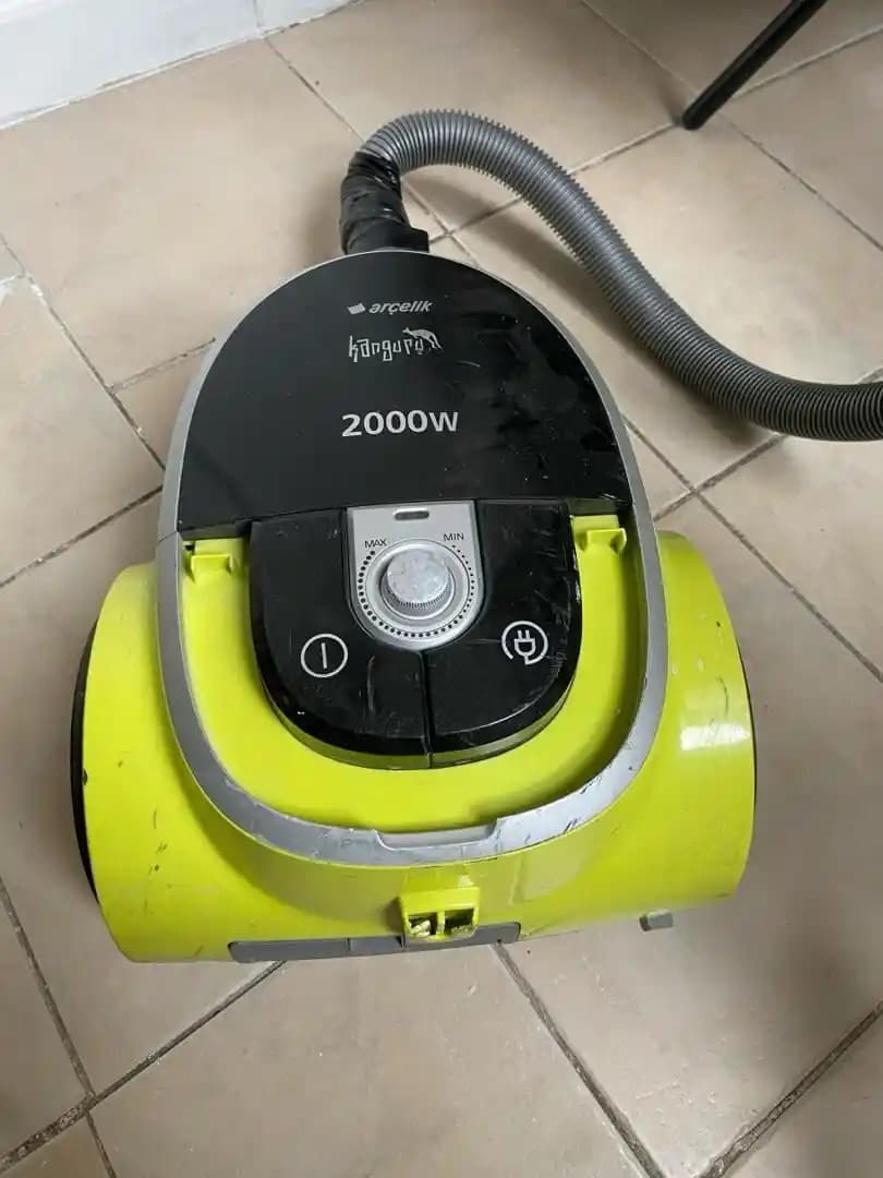 İkinci El Elektrik Süpürgesi Alırken Dikkat Edilmesi Gerekenler ve Satın Alma Rehberi