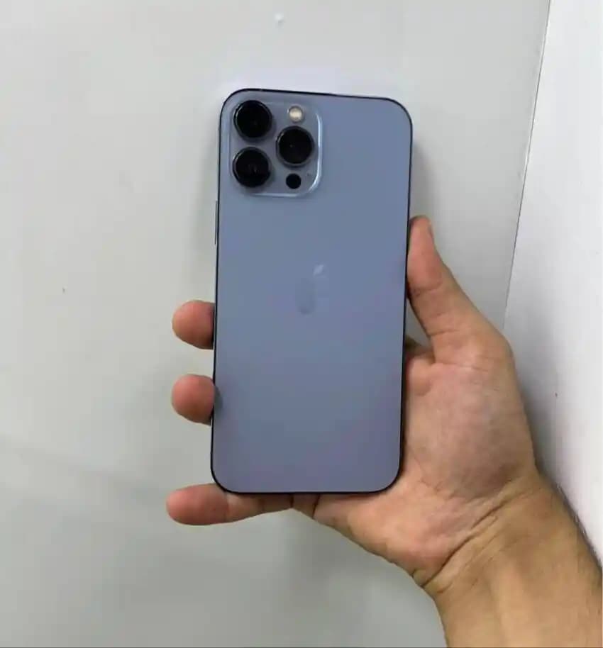 iPhone 13 Pro Max Mavi Renk Seçeneği: Estetik ve Teknolojinin En İyi Buluşması