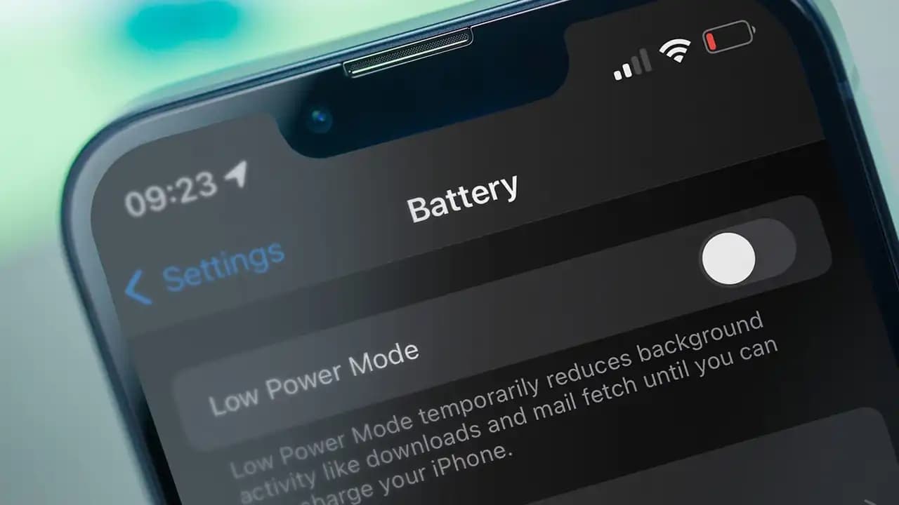 iPhone Pil Tasarrufu Modu: Pil Ömrünü Uzatmak İçin Kullanım ve Etkinleştirme Yöntemleri