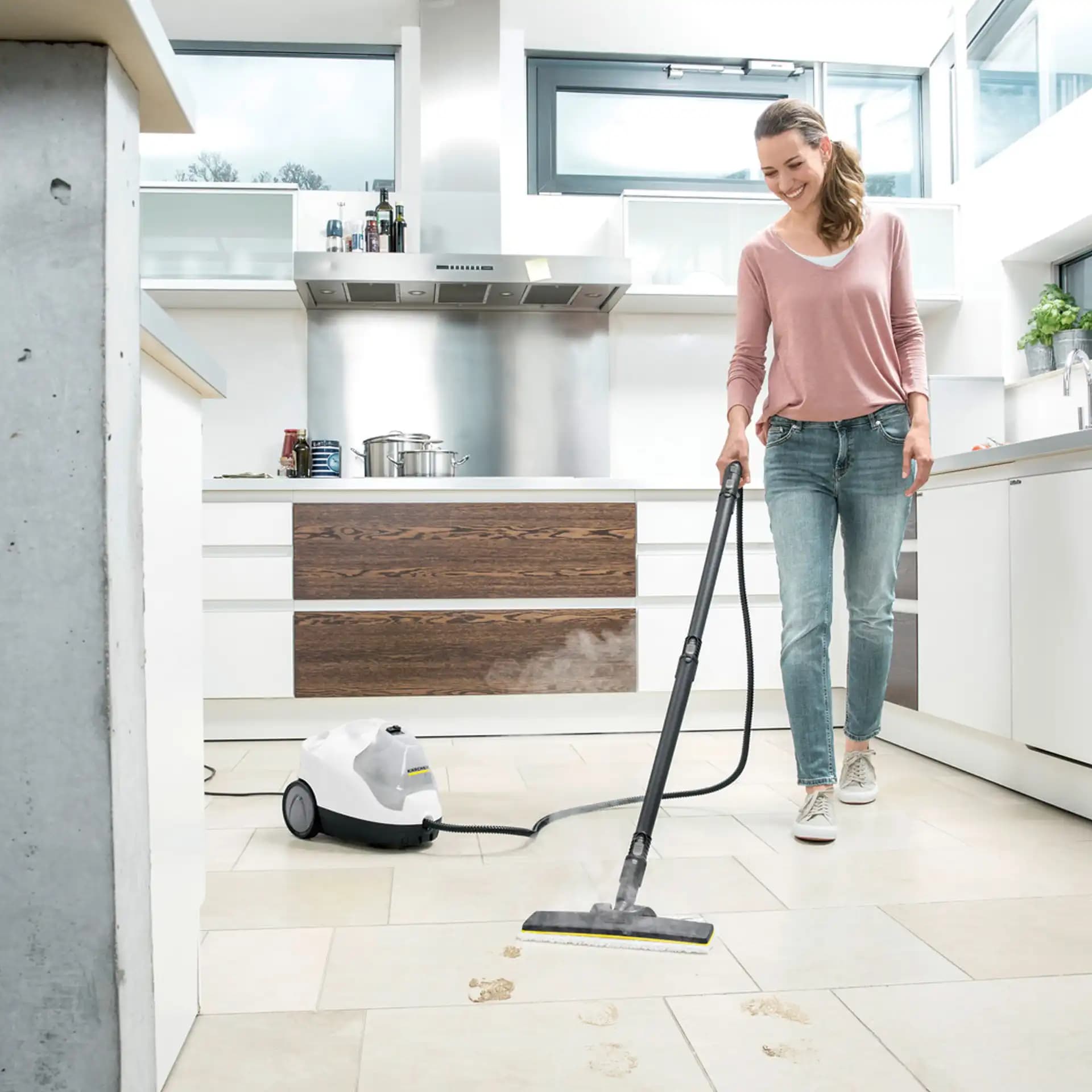 Karcher SC4 Buharlı Temizleyici ile Modern ve Etkili Ev Temizliği Çözümleri