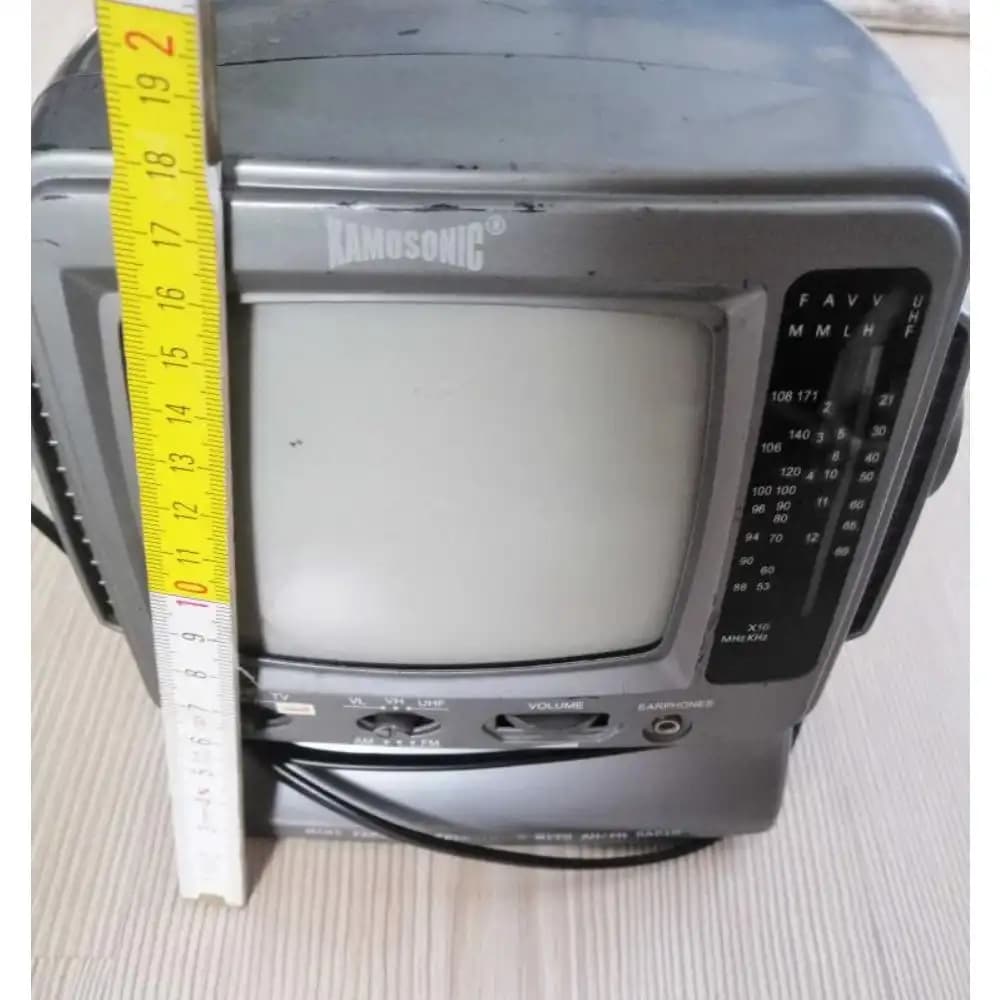 Küçük Televizyon Seçerken Dikkat Edilmesi Gerekenler ve En Uygun Modeller