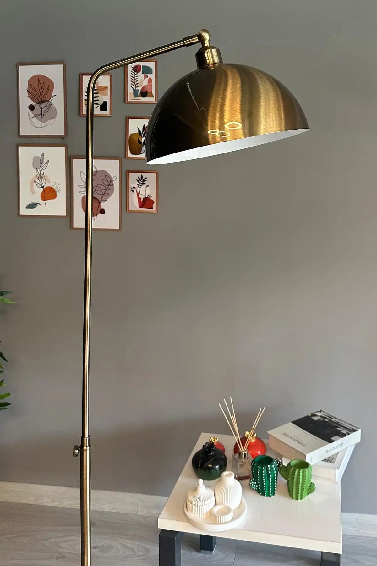 Lambader Başlıklarıyla Ev ve Dış Mekan Dekorasyonunda Şıklık ve İşlevsellik