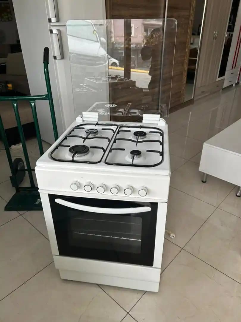 MedyaMarkt Fırınlı Ocaklar: Modern Mutfakların İşlevselliğini ve Estetiğini Artıran Seçenekler