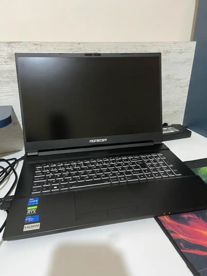 Monster oyuncu laptopları yüksek performans ve tasarım ile oyun ve profesyonel işler için ideal