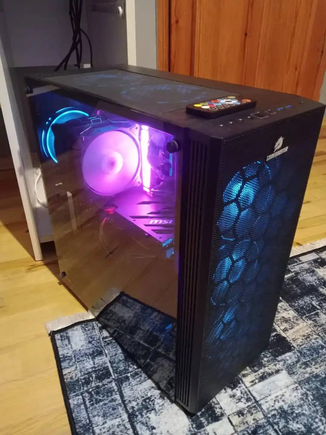 2025'te Oyuncu Masaüstü Bilgisayarlarıyla Gücünüzü Zirveye Taşıyın