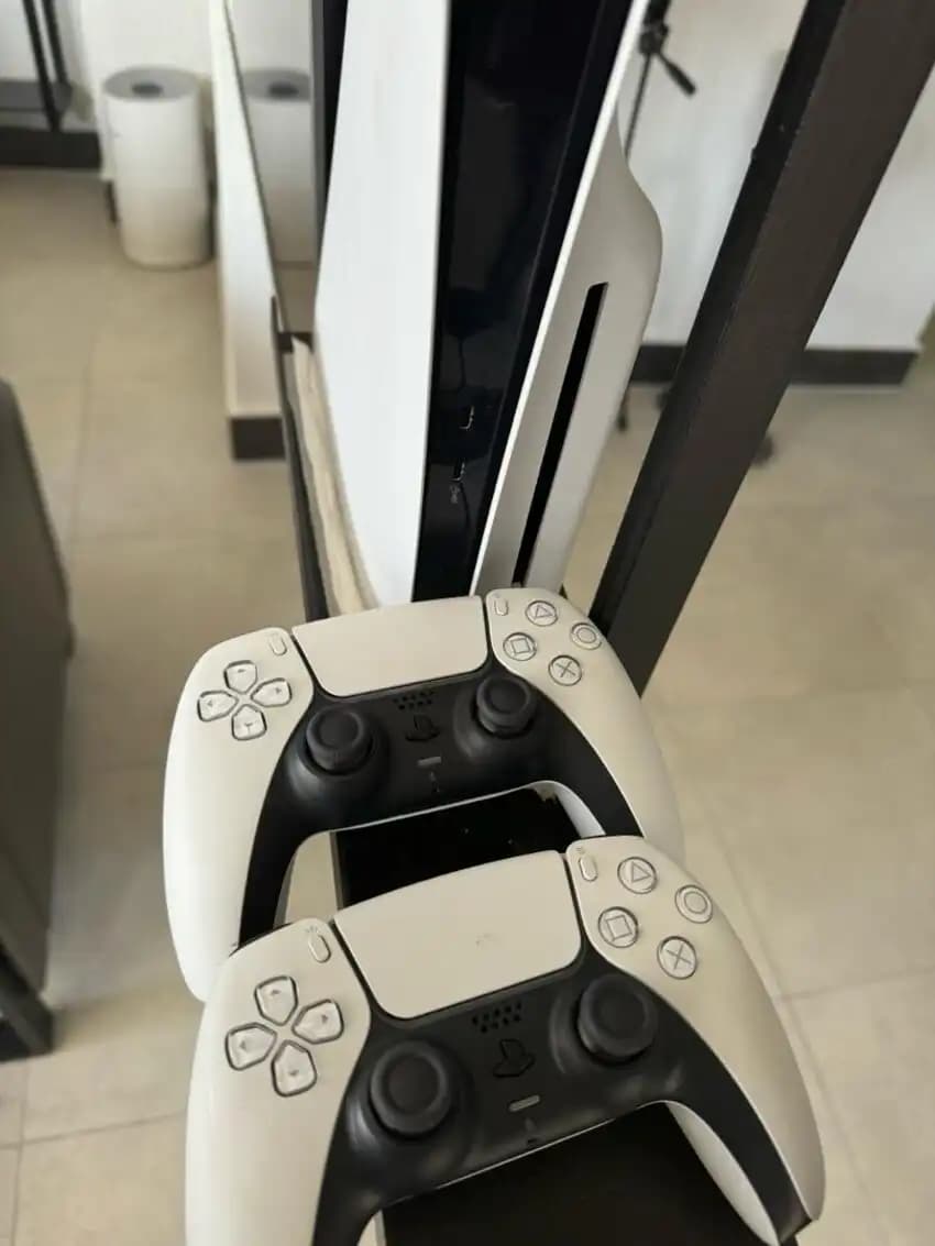 PS5 Çift Kol Deneyimini Geliştiren Yenilikler ve Teknolojiler Hakkında Detaylı Bilgi