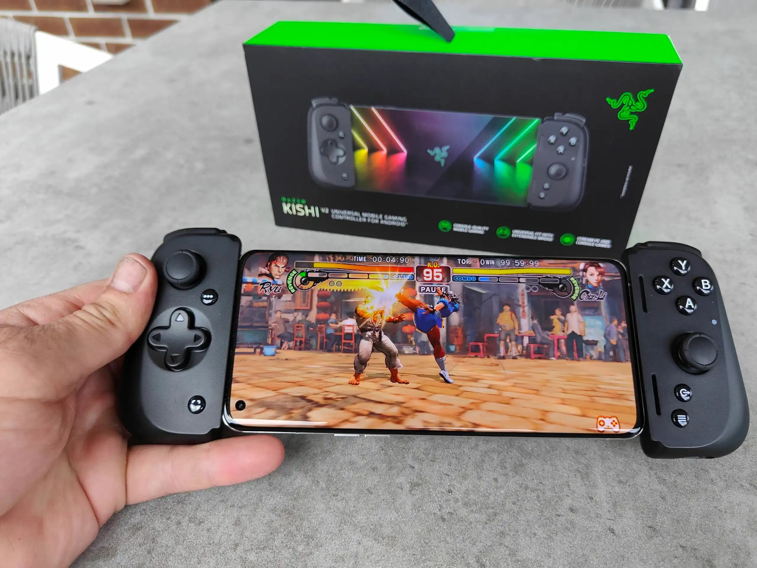 Razer Kishi V2 Mobil Oyun Kontrolcüleri ile Oyun Deneyiminizi Zirveye Taşıyın