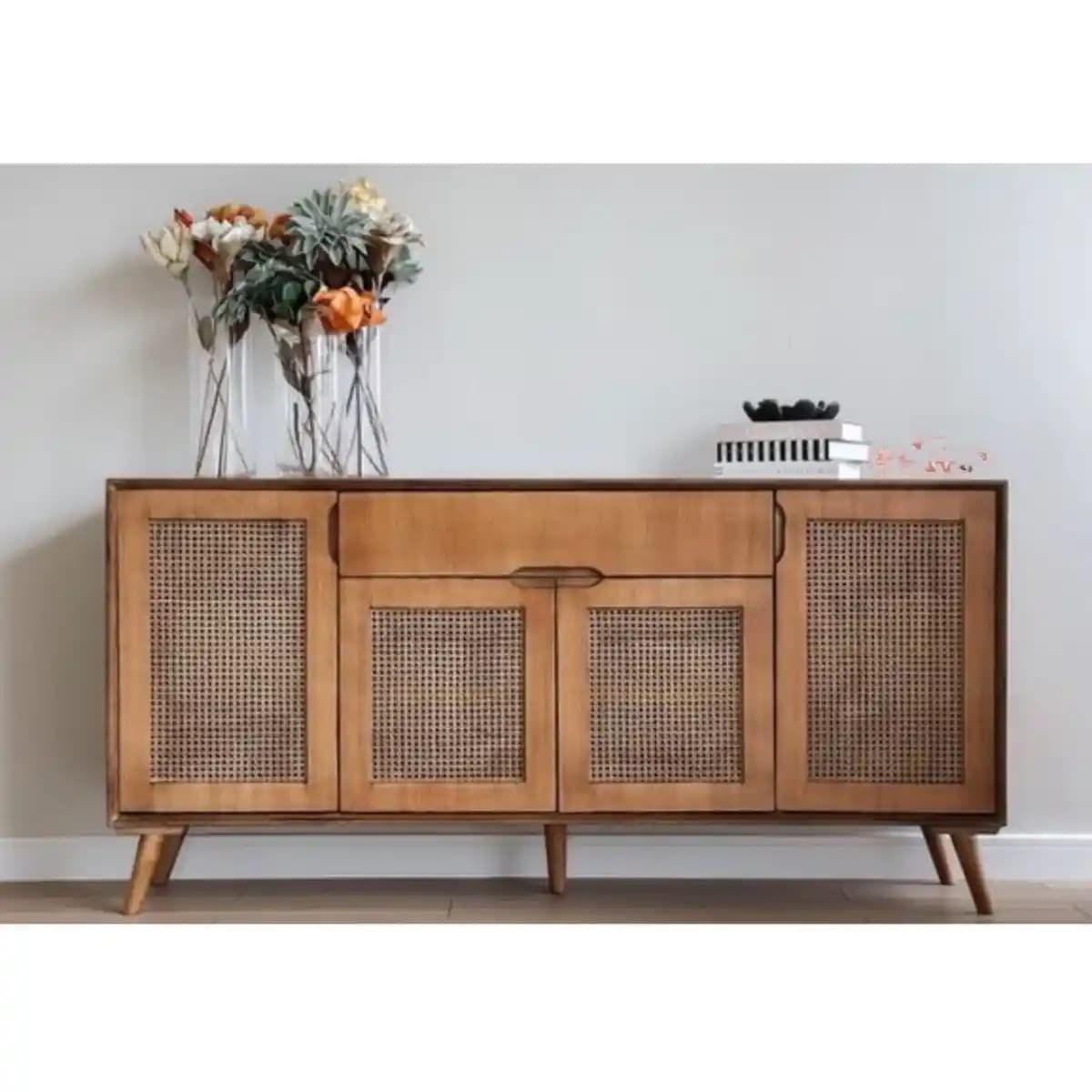 Retro Konsolların Tarihçesi ve Günümüz Teknolojileriyle Yeniden Canlandırılması