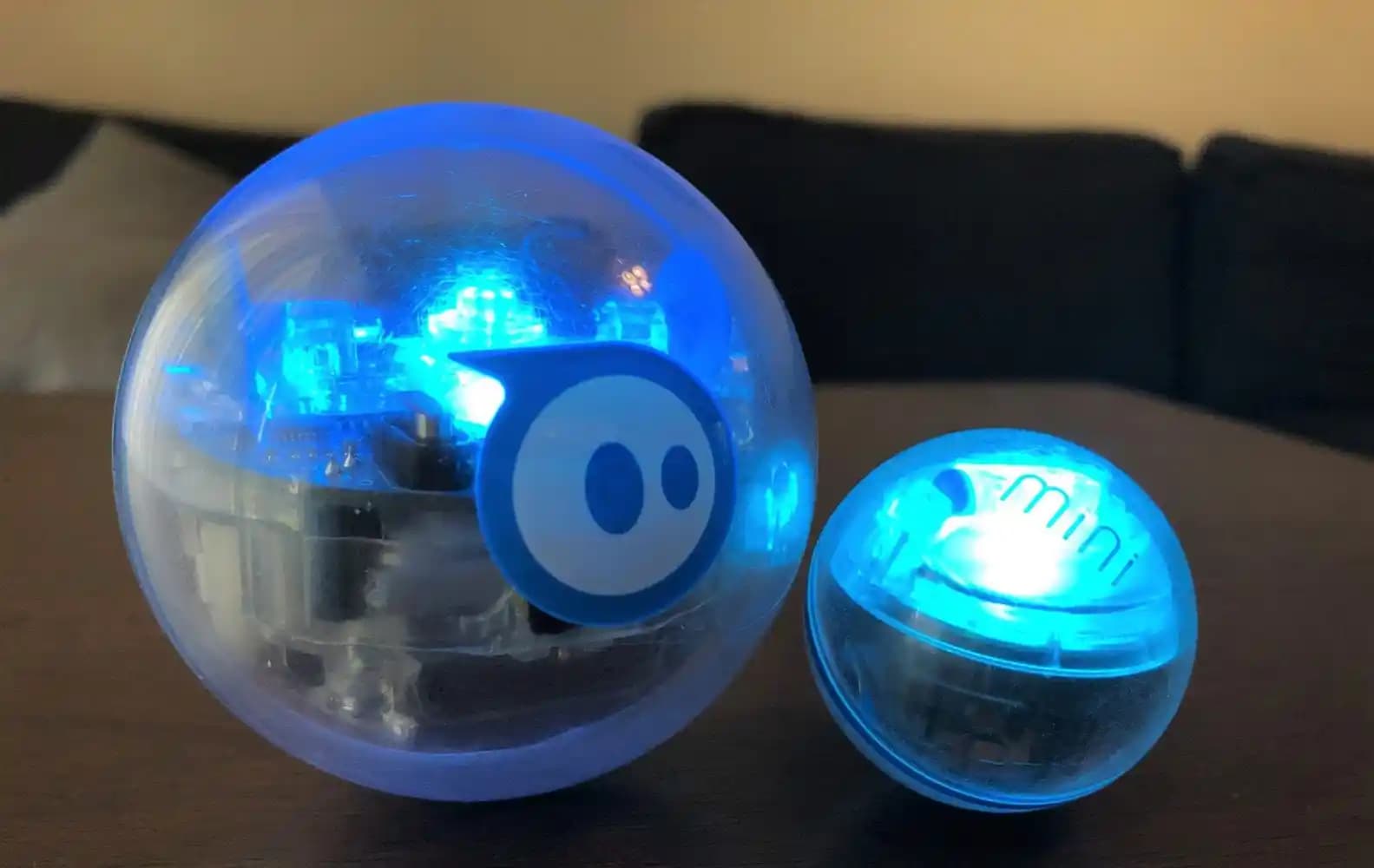 Sphero Mini: Çocuklar ve Yeni Başlayanlar İçin Pratik ve Öğretici Robotik Oyuncak