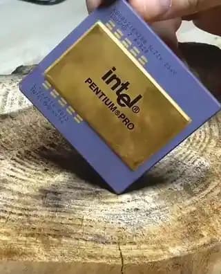 1995 Pentium Pro İşlemcisi: Yenilikçi Tasarımı ve Teknolojik Mirası