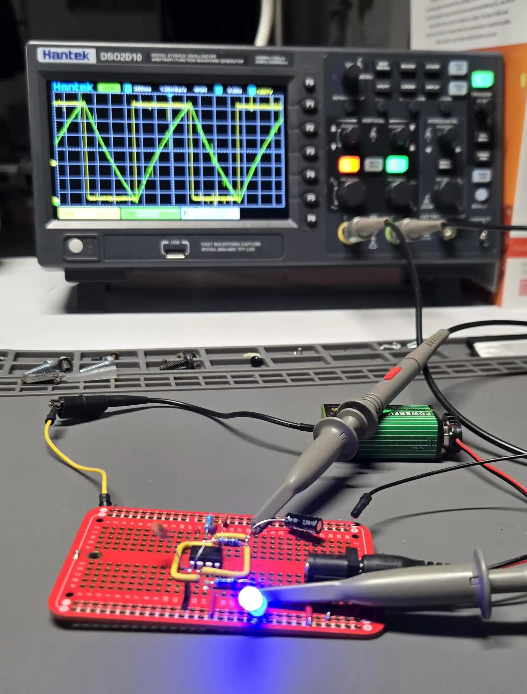 555 Zamanlayıcı Devresi ve Analogdan Dijitale Dönüşümün Temel Prensipleri ve Uygulamaları
