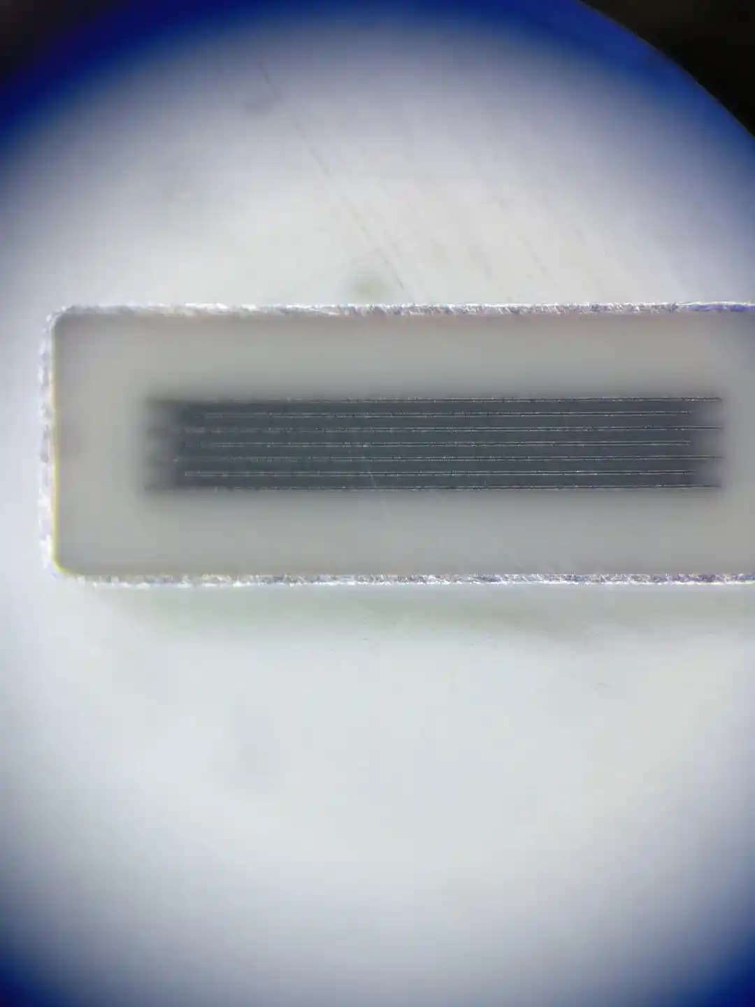 Elektronik Bileşenlerin Kesit Görüntüleri: Hazırlama Teknikleri ve İnceleme Yöntemleri