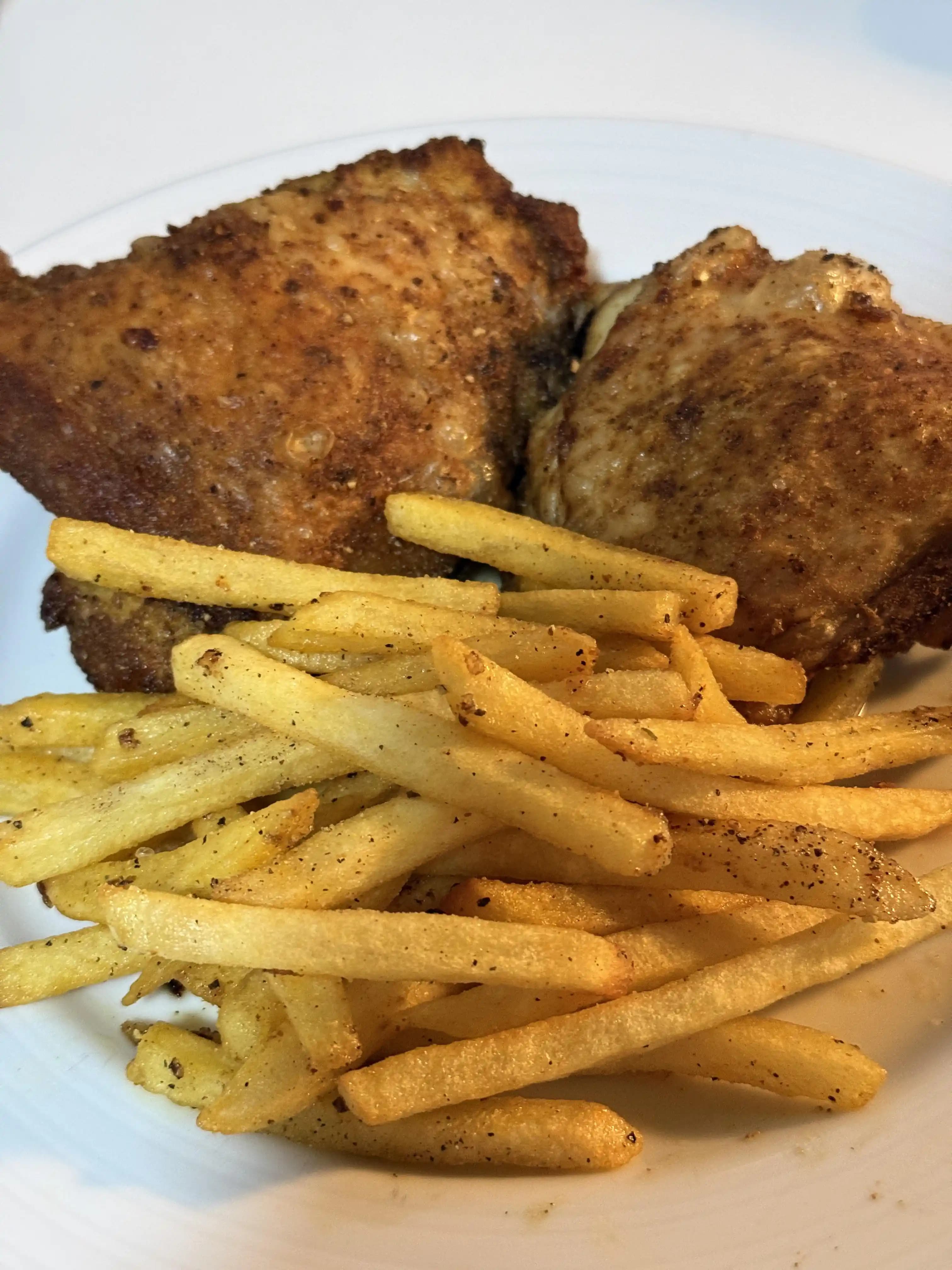 Airfryer Kullanımı: Pratik Yemek Pişirme ve Etkili Pişirme İpuçları