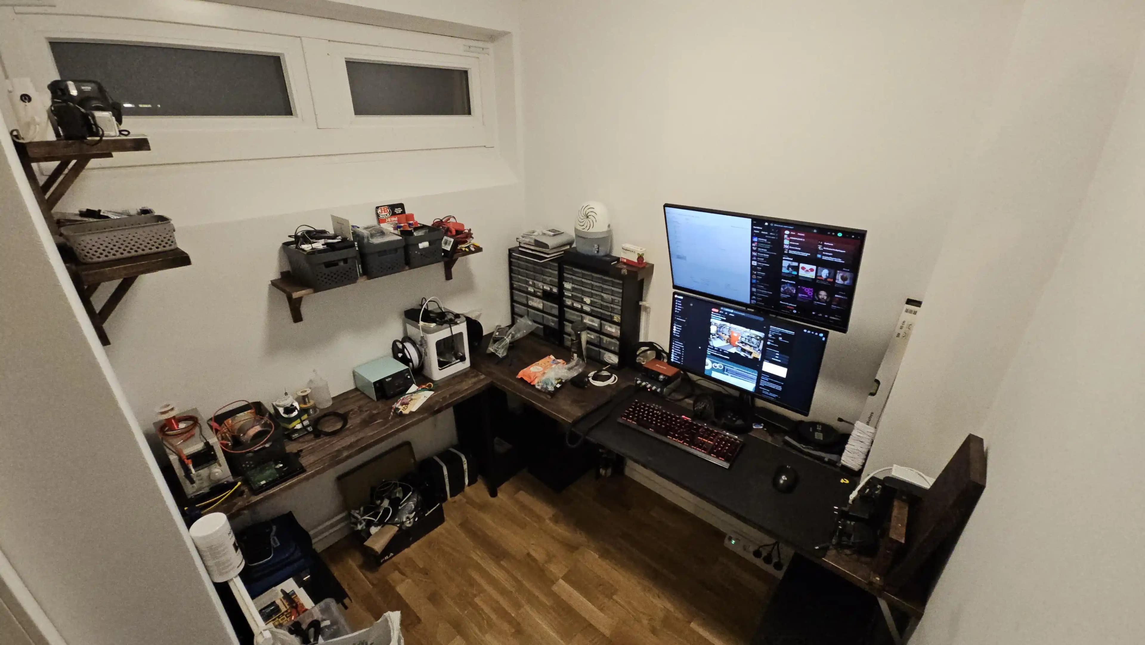 Elektronik Projeler İçin Kendi Çalışma Tezgahınızı Kurma ve Düzenleme Yöntemleri