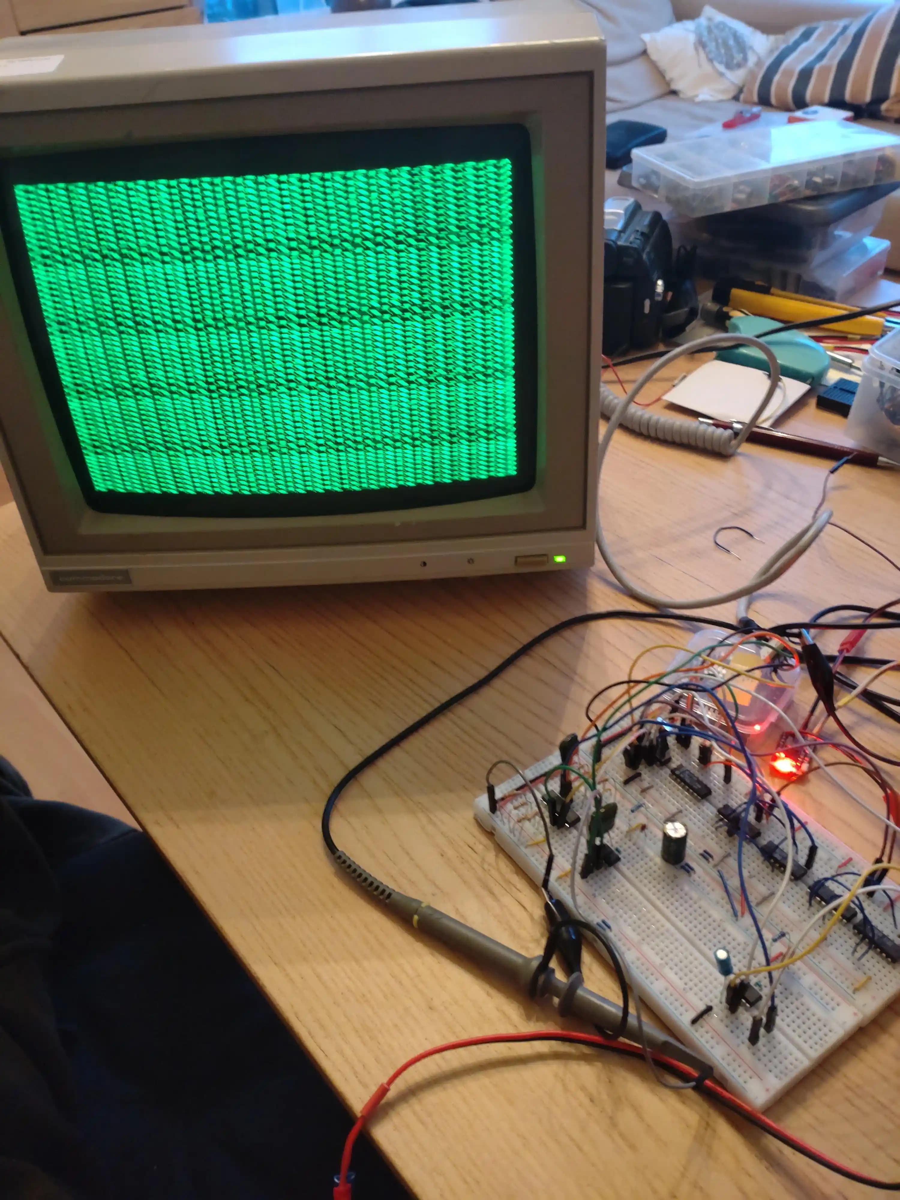 DIY MDA/Hercules Grafik Adaptörü Projesinde Zamanlama ve Ekran Senkronizasyonu Teknikleri