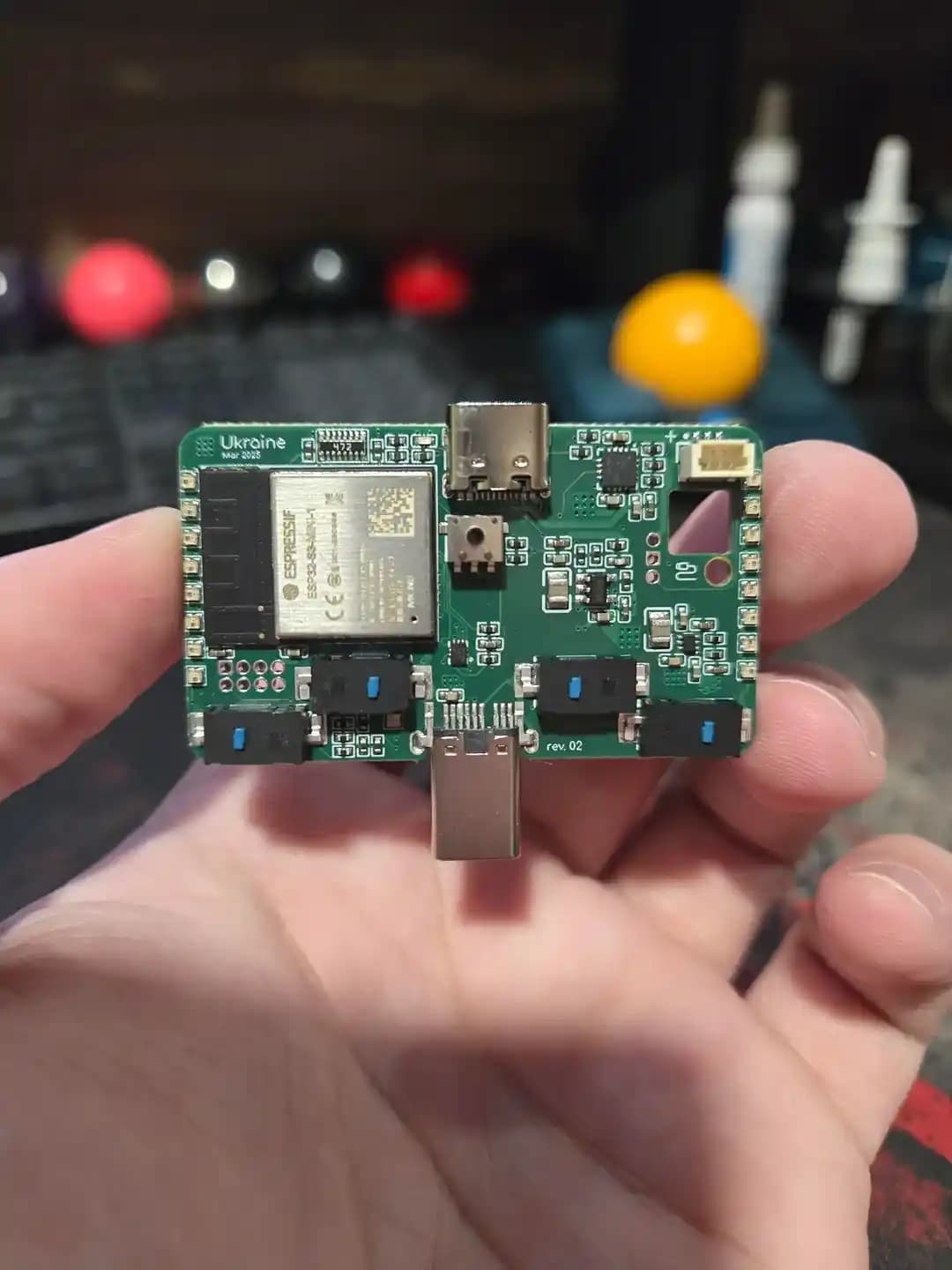 USB HID Raporlarını Kablosuz Aktarmak İçin USB'den BLE'ye Köprü Cihaz Tasarımı ve Performansı