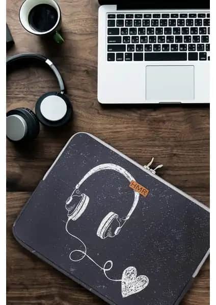 Hamur Easy Case 15 İnçlik Laptop Çantası Şıklık ve Güvenlik Bir Arada