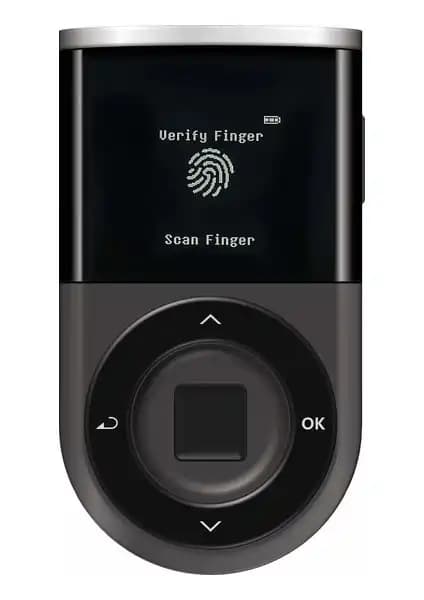 Iotrust D'cent Biyometrik Donanım Cüzdanı Güvenli ve Kullanıcı Dostu Kripto Saklama Çözümü